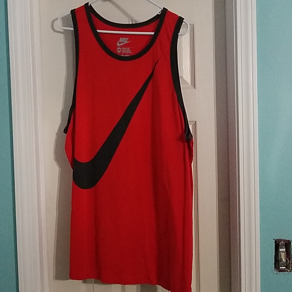 Nike tank top